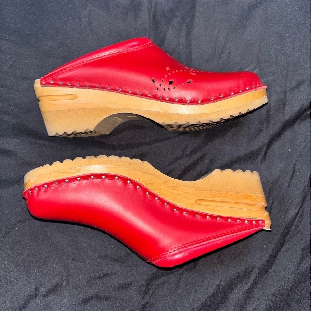 Troentorp Clogs Womens Swedish Slip-On Mule Clogs Red Size EU 38 US 7.5 wooden